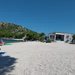 Mobile Kowatsch Mit Traumhaften Meerblick Semesterbostad Pakoštane