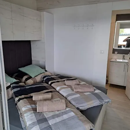 Mobile Kowatsch Mit Traumhaften Meerblick Hébergement de vacances *